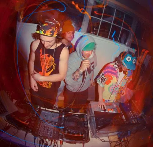 my Rossland homies Brothel Cats are dropping some beats @BloomNightclub tonight at Bloom Nightclub!