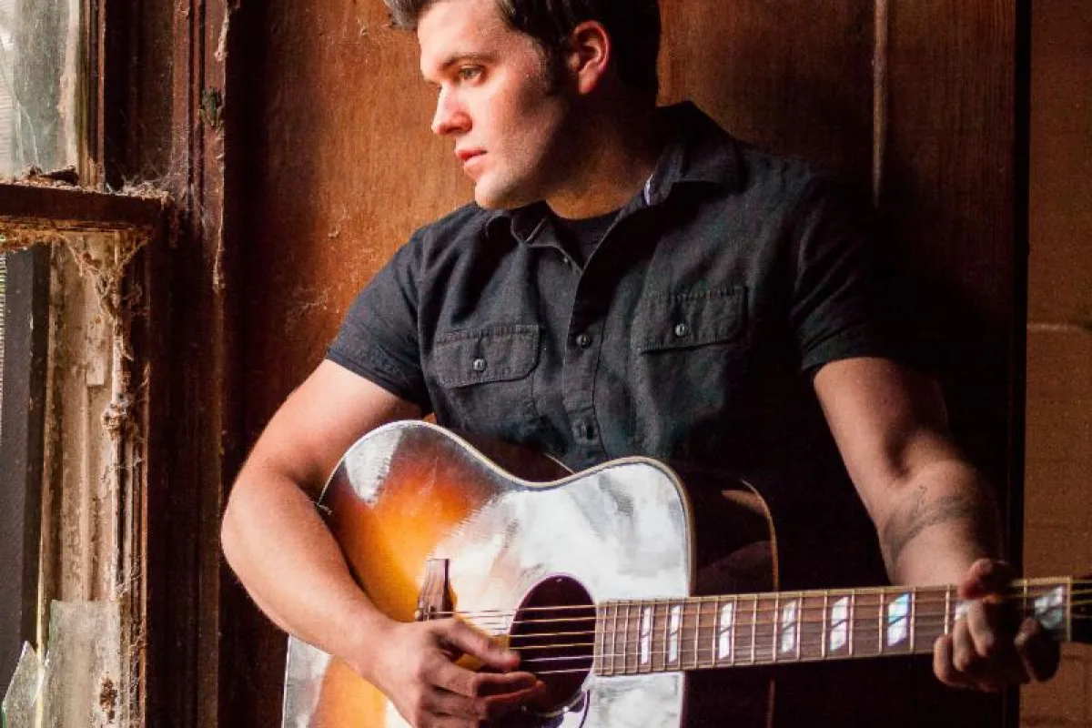 ROD MELANCON–Americana Roots Rock Artist–Announces New Album ‘SOUTHERN GOTHIC’ out June 16 via Blue Elan Records