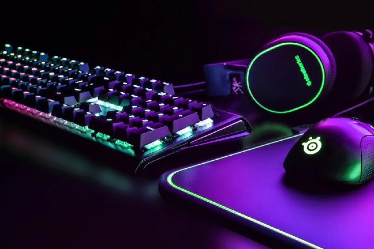 SteelSeries Releases ‘The Complete Package’, Mechanical Gaming Keyboard – the APEX M750