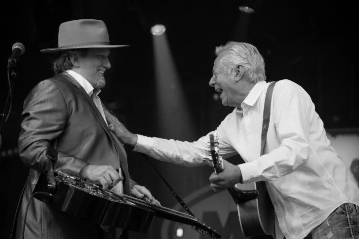 “Tommy Emmanuel with Very Special Guest Jerry Douglas” Fall Tour Announced