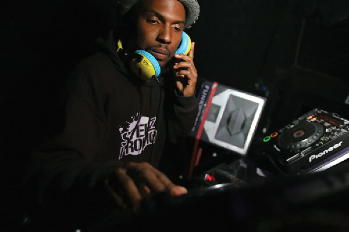 12TH PLANET IS BLOWING UP IN 2012!