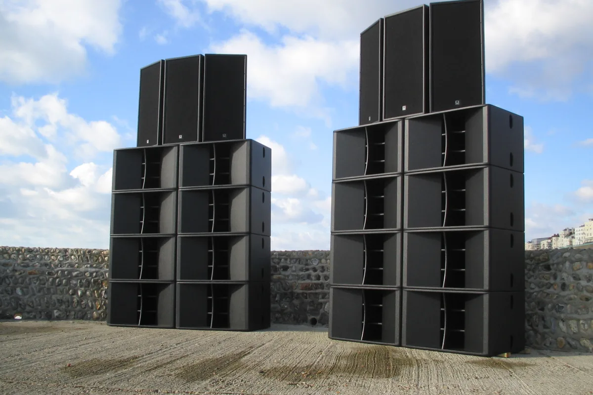 BEHRINGER AQUIRES TURBOSOUND